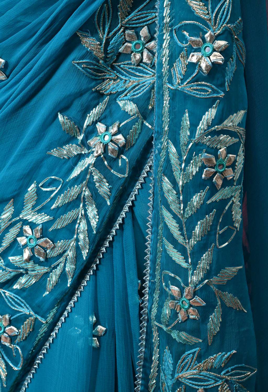 JP Gota - 1 Peacock
